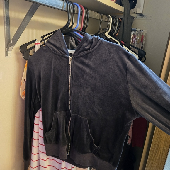 Stitch & Pine Tops - Women's Black Hoodie Sweatshirt